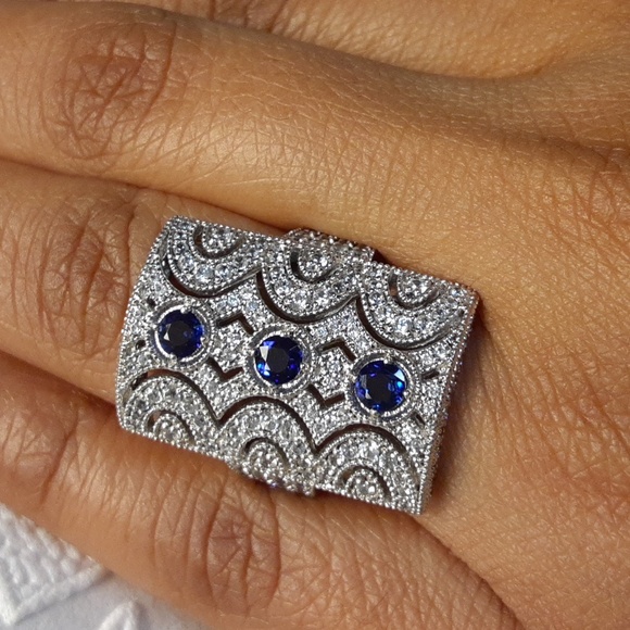 925, 2.48ctw Genuine Blue Sapphire & White Topaz Ring. FIRM. - Picture 16 of 17